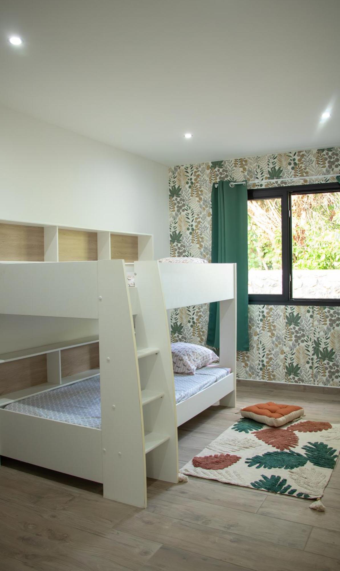 Le Beau Vallon 1- Jacuzzi Privatif Et Piscine Chauffee Partagee Saint-Benoît Екстериор снимка