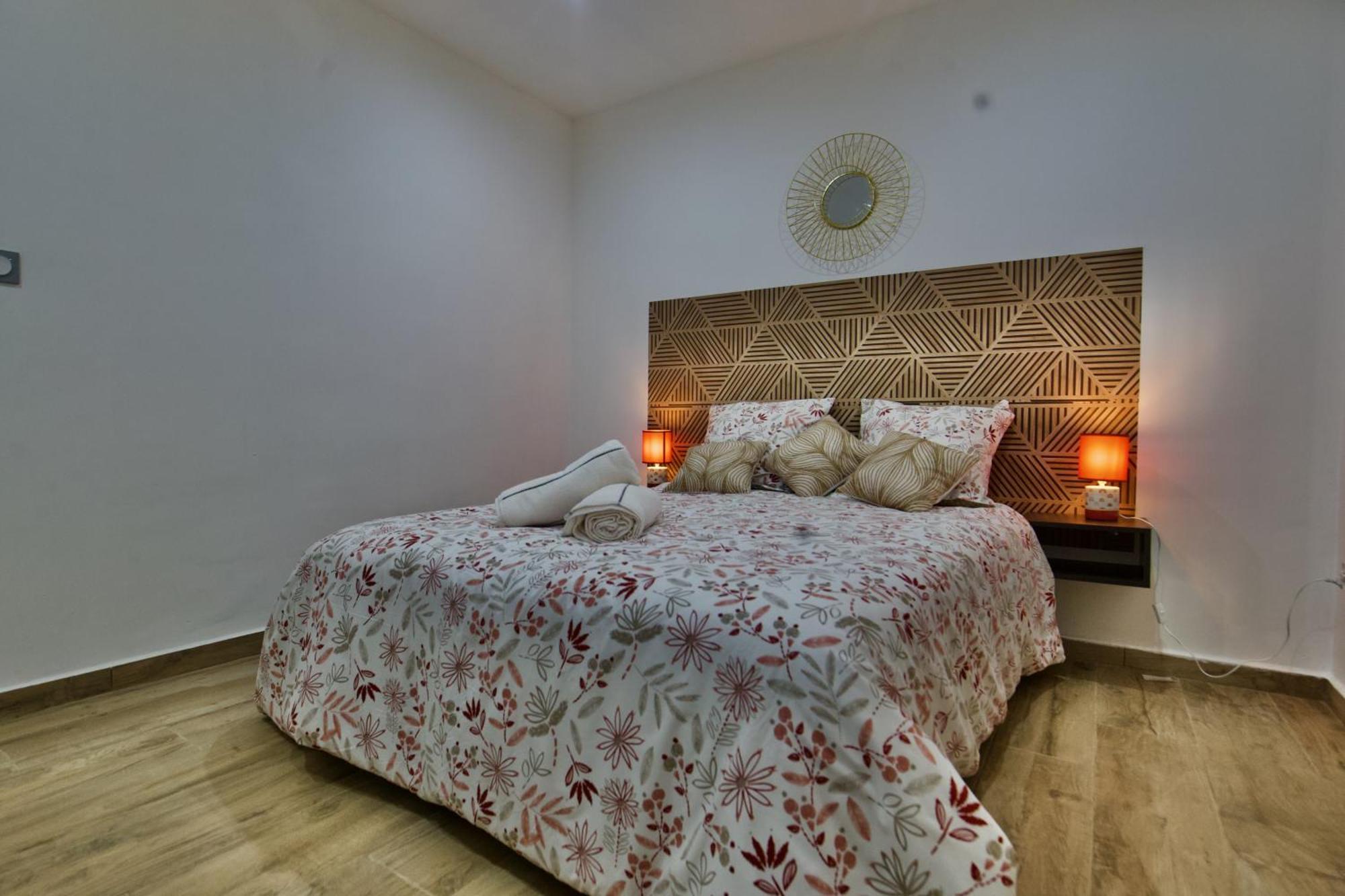 Le Beau Vallon 1- Jacuzzi Privatif Et Piscine Chauffee Partagee Saint-Benoît Екстериор снимка